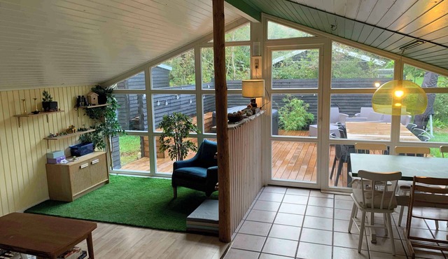 Cosy summer house close to beach, woods and town