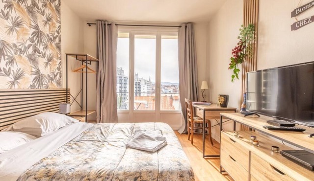 Cosy T1 "lavoisier" Tout Équipée Avec Balcon Cl-fd