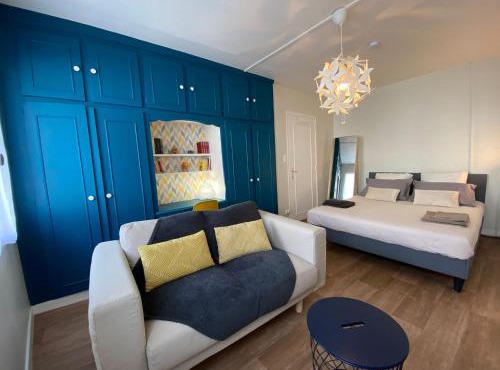 Cosy T1 ! Proche commerces et axes routiers