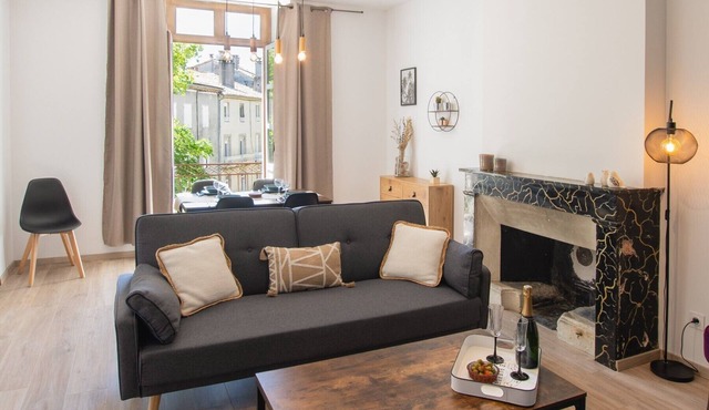 Cosy T4 Apartment in City Center with Wi-Fi and Air Conditioning