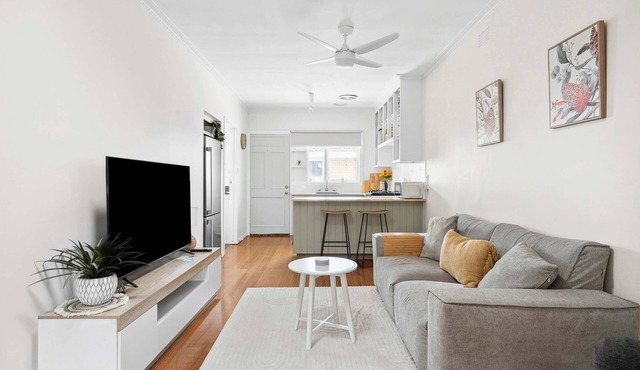 Cosy Townhouse in the Heart of Geelong West