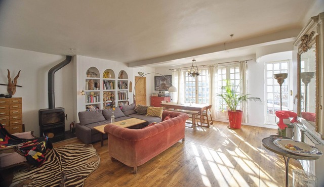 Cosy two bdr apt with terrace next to Paris