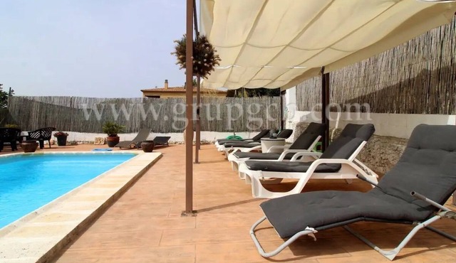 Cosy villa 5 minutes from all beaches