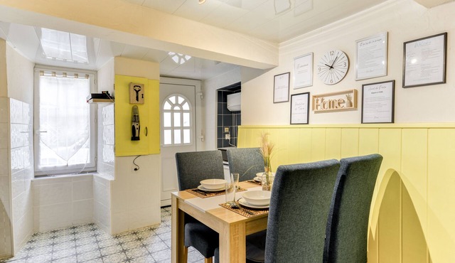 Cosy village house, 15 min from Narbonne
