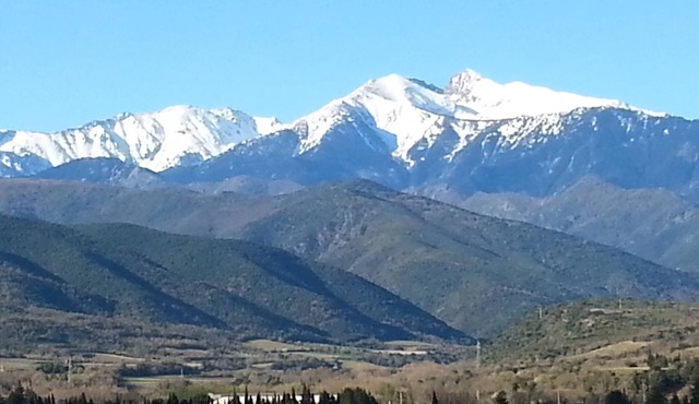 Cosy village house with amazing views of Mount Canigou.