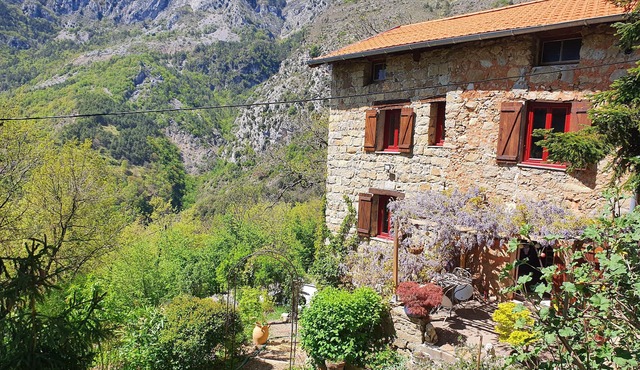 Cote D'azur Maison de Charme Magnifique vue Arrière Pays Niçois