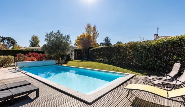 'Côté Jardin Parc Saint Martin' Apartment with Shared Garden and Wi-Fi