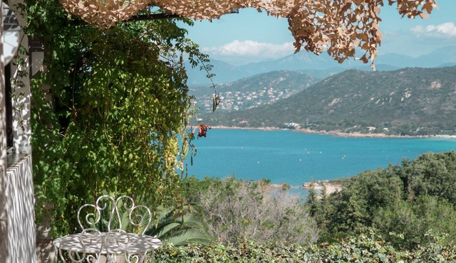 Coti Chiavari Ground F4 villa close to the beautiful beach mare e sole