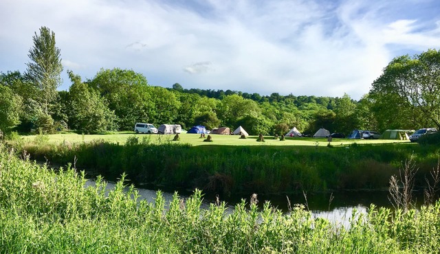 Cotswolds Camping at Holycombe