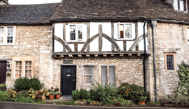 Cotswolds home in Castle Combe (optional Hot Tub)