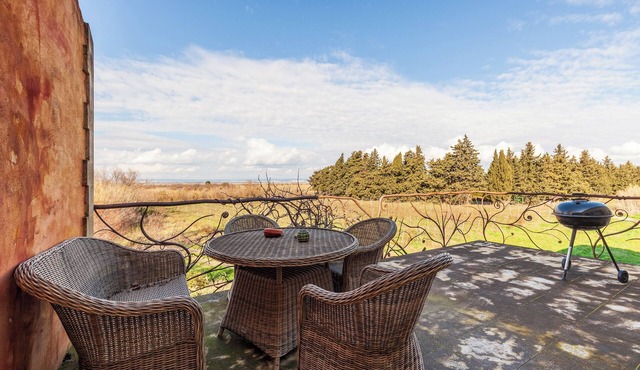 Cottage 'A Pincu, Rural Et Atypique' with Lake View and Wi-Fi