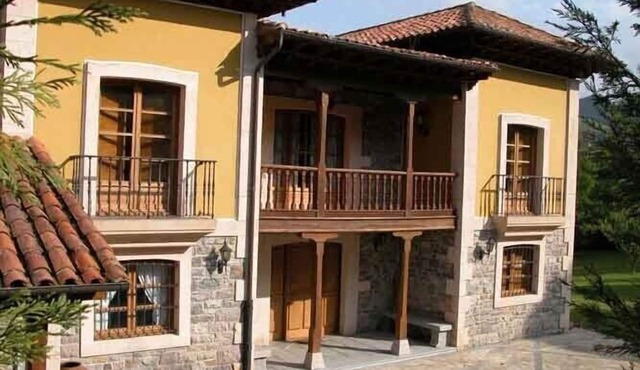 Cottage Cangas de Onis, near Picos Europa and 10 people. Asturias