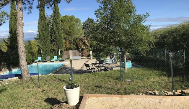 COTTAGES WITH SWIMMING POOL IN SOUTH ARDECHE