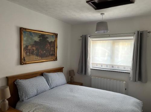 Cottage 1, a Cosy Retreat with Secure Parking