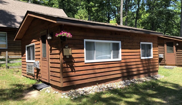 Cottage 2 by the lake