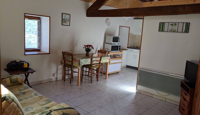 Cottage 2 people in the heart of Aveyron