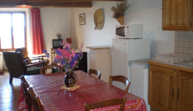 Cottage 2 star with panoramic views of the mountains of Morvan.