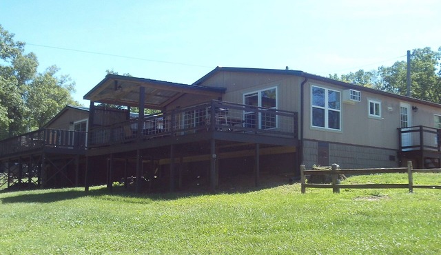 Cottage #3 King Creek Resort & Marina