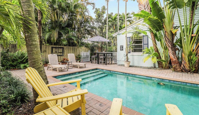Cottage 3 on Penn - Pool!