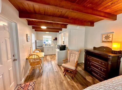 Cottage 34, Coconut Cottage - Dora Canal Court - a downtown, waterfront community