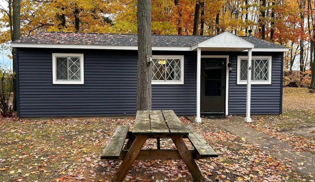 Cottage #4 Northern Michigan, 2 Bedroom Cottage