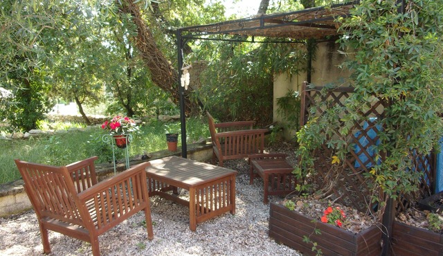 Cottage 4 people terrace swimming pool large garden