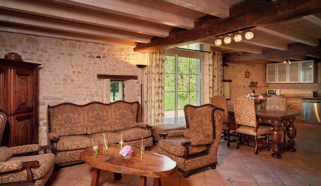 Cottage 4 stars between vineyards and woods, near the Gironde