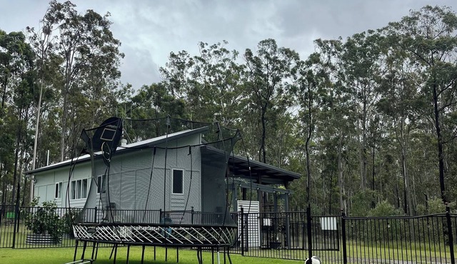 Cottage 40 mins north of Gympie