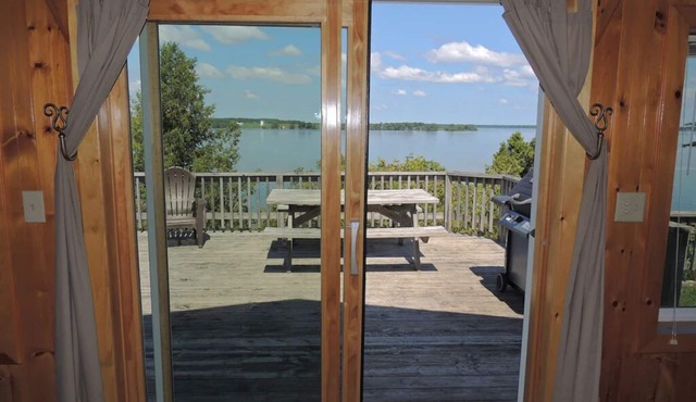 Cottage #5 - 3 bedroom/1 bath