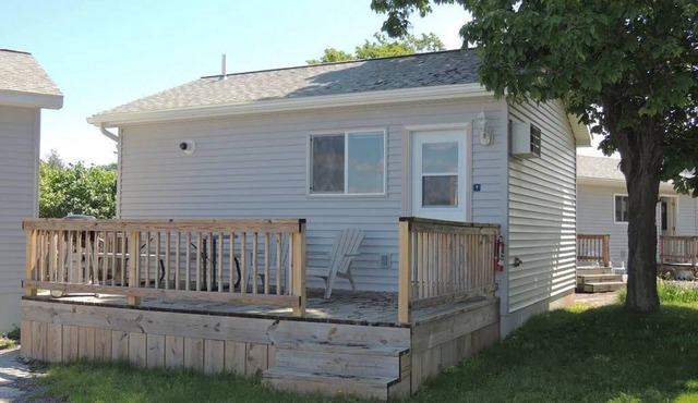 Cottage #7 - 1 bedroom/1 bath