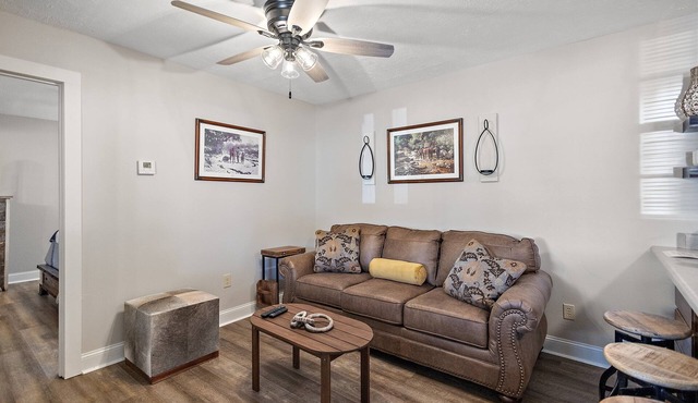 Cottage 7 - Last Resort