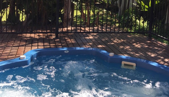 Cottage 88 on the Peninsula. Near the hot springs. Whole house, Rye.