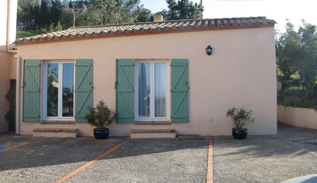 Cottage and Bed & Breakfast into the wild - Montauriol