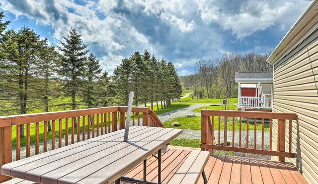 Cottage and Suite Perfect Stay Close to Ski Slopes