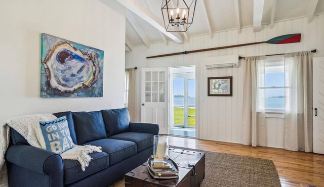 Cottage at Goose Neck Point