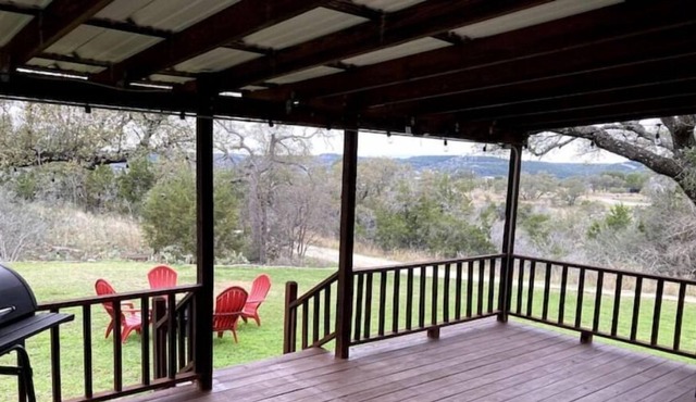 Cottage at Lake Buchanan, Hill Country Getaway