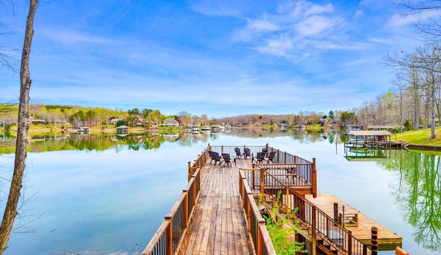 Cottage at the Lake