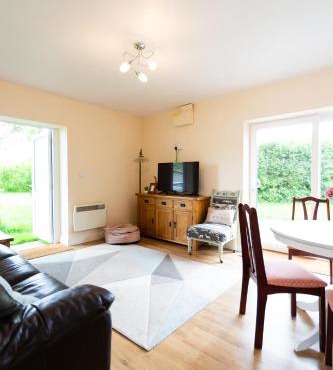 Cottage at Tractors and Cream