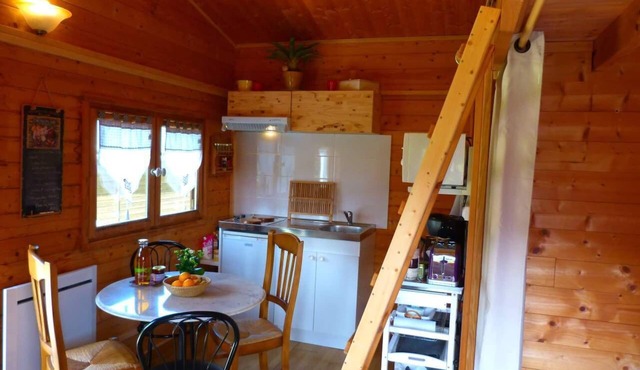 Cottage between land sea marshes in the cotentin !