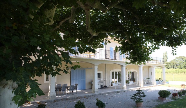 Cottage between Alpilles and Luberon in Saint-Andiol