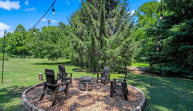 Cottage By The Pines