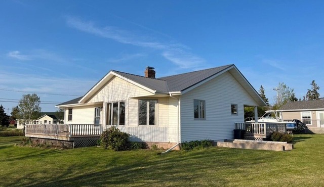 Cottage By The Shore