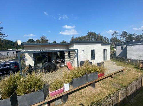 Cottage chalet standing 6 ou 12 pers avec mon 2 ème chalet à l'Edune résidence de vacances location wifi inclus piscine couverte chauffée à 150m de la plage