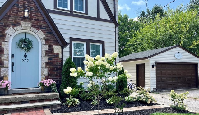 Cottage Charm in Beautiful Berea