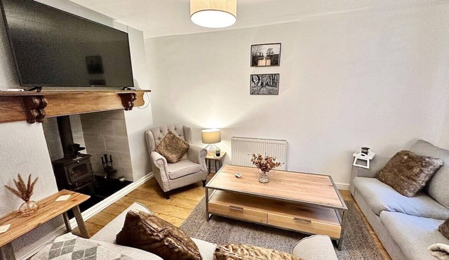 Cottage,Cinema Room,Log Burner