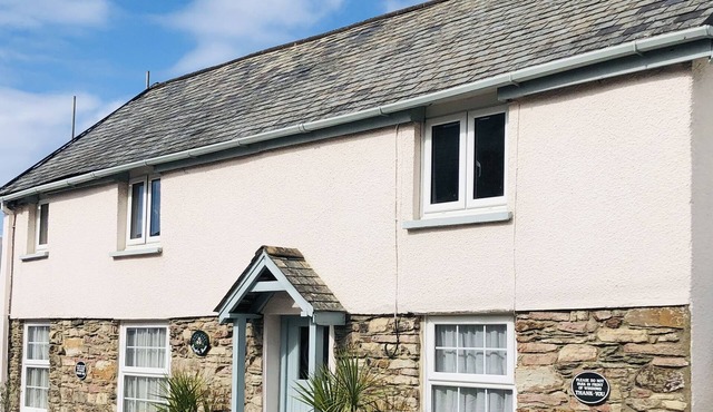 Cottage, close to Devon beaches with games room