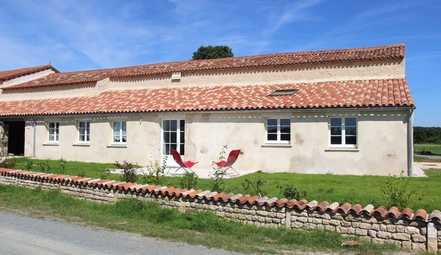 Cottage completely renovated to enjoy the quiet of the countryside.