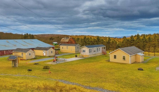 Cottage Complex Country Cottage Close to Ski Mountain