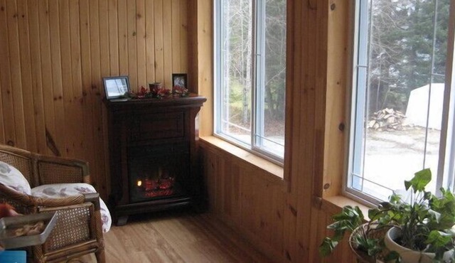 Cottage-condo Lake Cayamant - Quebec, Canada
