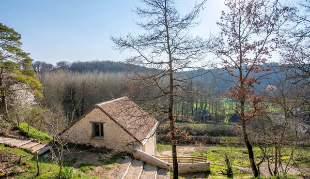 Cottage Cosy en Vallée Verdoyante de Touraine